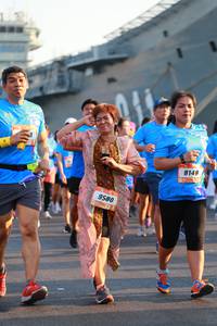 BIB: 8148, 9580
                            <button type="button" onclick="openModal(3392906)" class="btn btn-primary btn-sm float-right btn-popup" data-toggle="modal" data-target=".modal-high-quality">
                        <i class="fas fa-shopping-cart"></i> Add to Cart
                    </button>
                                            <button type="button" onclick="isThisMe(3392906, true)" class="btn btn-success btn-sm float-right btn-popup btn-isme hidden" data-toggle="tooltip" data-placement="bottom" title="นี่คือรูปของคุณใช่ไหม คลิกที่นี่เพื่อเอาเข้าอัลบั้ม">
                        <i class="fas fa-plus"></i> Add to album
                    </button>
                    <button type="button" onclick="isThisMe(3392906, false)" class="btn btn-warning btn-sm float-right btn-popup btn-isnotme hidden">
                        <i class="fas fa-ban"></i> Remove from album
                    </button>